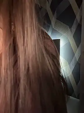 Camilla Railian online show from 03.16.25