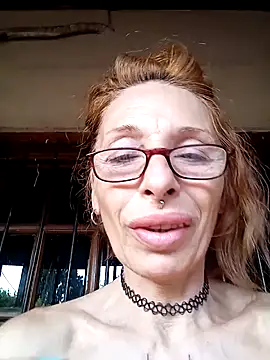 FrozenWaffle online show from 02.13.25