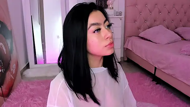 sofiaa snoww online show from 01.17.25