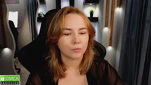 Mira Mermayd online show from 10.15.25