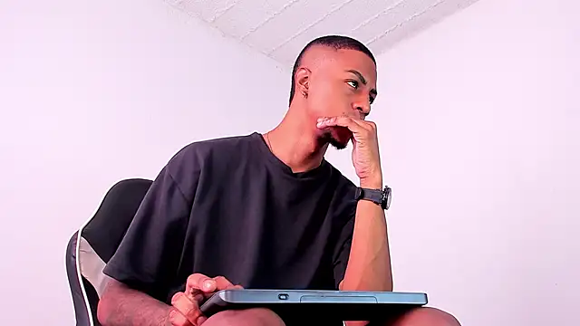 YeremiBrowm online show from 02.19.25