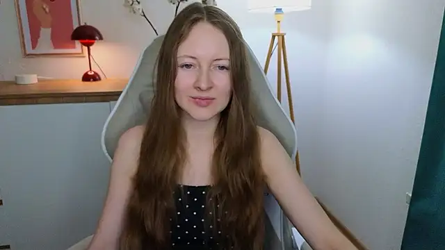 freya nilsson online show from 12.04.24