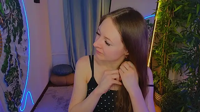 freya nilsson online show from 12.22.24