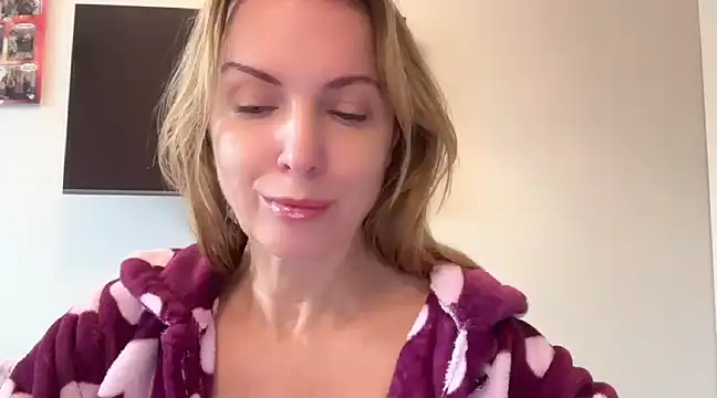 RachellAmazing online show from 02.14.25