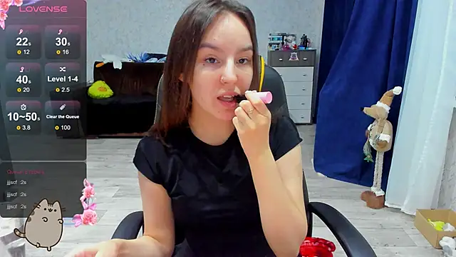 Snapshot of c_arina_x chatting on 03.01.25 c arina x online show from 03.01.25