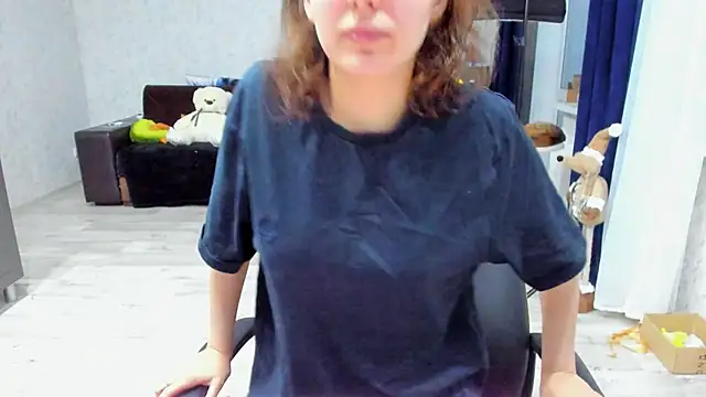 Snapshot of c_arina_x chatting on 03.02.25 c arina x online show from 03.02.25