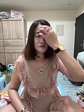 Snapshot of Tw_Angellovers chatting on 02.17.25 Tw Angellovers online show from 02.17.25