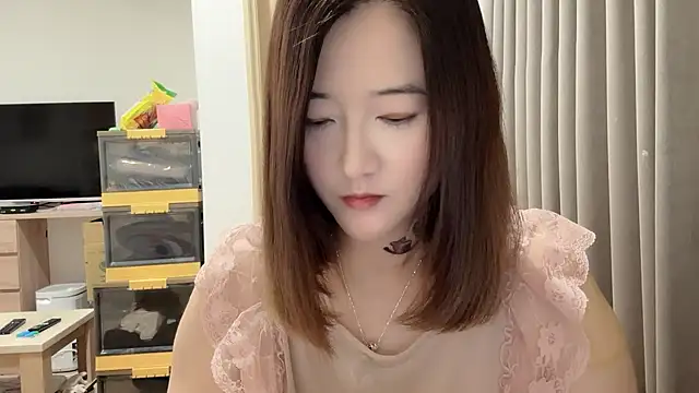 Snapshot of Tw_Angellovers chatting on 03.18.25 Tw Angellovers online show from 03.18.25