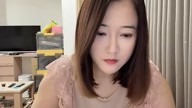 Snapshot of Tw_Angellovers chatting on 03.18.25 Tw Angellovers online show from 03.18.25