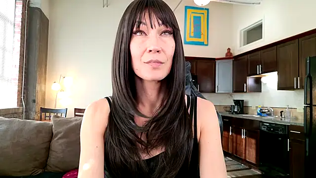 EveEnigma online show from 12.18.24