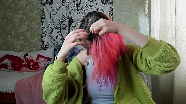 Snapshot of Cutie_Adelia chatting on 03.11.25 Cutie Adelia online show from 03.11.25