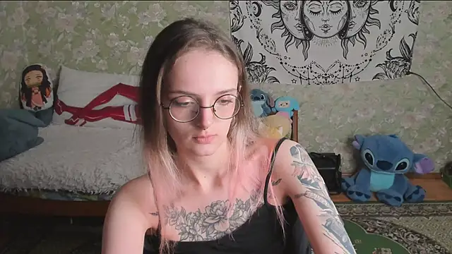 Cutie Adelia online show from 05.20.26