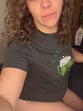 AuroraSummers online show from 03.18.25