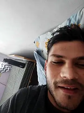 Snapshot of alex78265 chatting on 09.28.25 alex78265 online show from 09.28.25