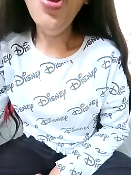 Snapshot of Nupur_69 chatting on 12.22.24 Nupur 69 online show from 12.22.24