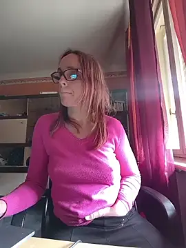 Dettybitch40 online show from 04.20.26