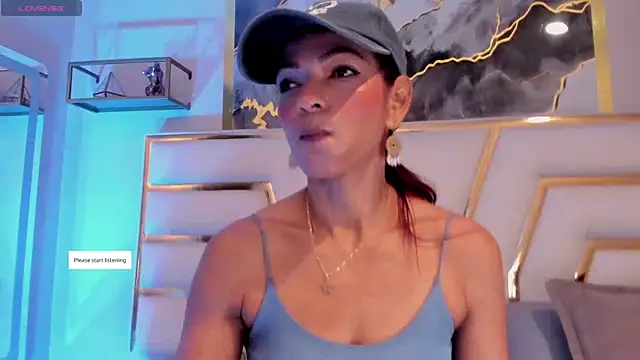 HannaPetit online show from 04.13.26