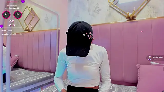 HannaPetit online show from 04.15.26