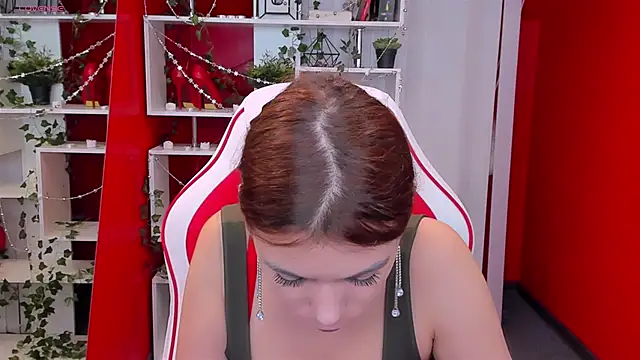 KateCloud online show from 02.09.25