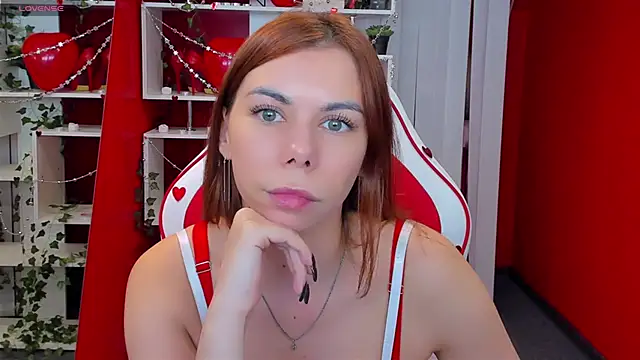 KateCloud online show from 02.18.25