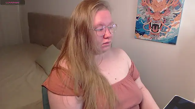 Ann Muna online show from 12.05.24