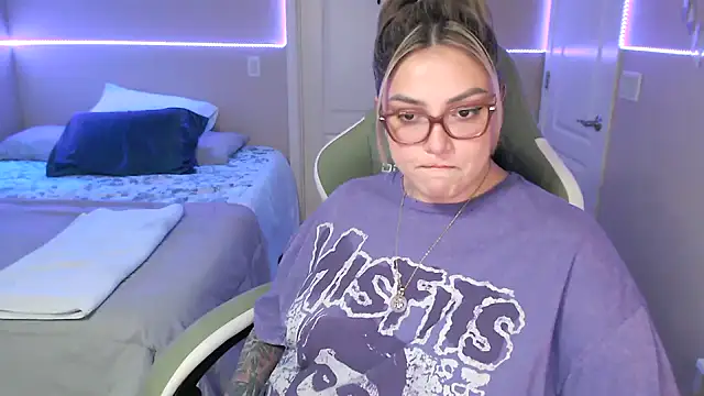 nativepumpkin95 online show from 02.08.25