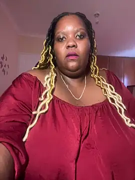 Snapshot of Michyboldy chatting on 01.22.25 Michyboldy online show from 01.22.25