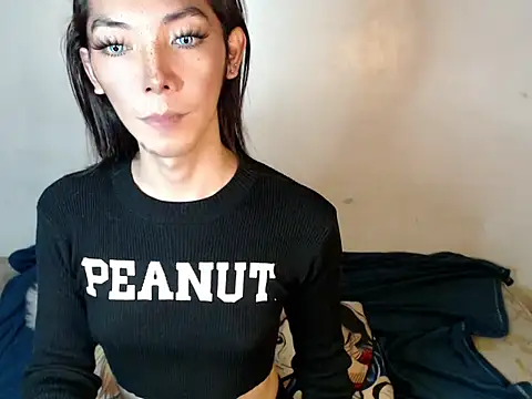 Snapshot of perly_169 chatting on 12.22.24 perly 169 online show from 12.22.24