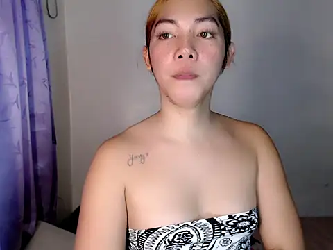 Snapshot of perly_169 chatting on 06.26.26 perly 169 online show from 06.26.26