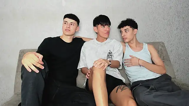 pelusos mens online show from 10.04.25