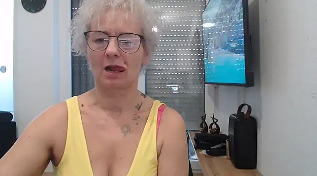 Hot Ann52 online show from 02.04.25