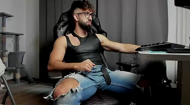 liamaesthetic online show from 03.05.25