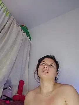 Snapshot of lilac_night33 chatting on 09.23.25 lilac night33 online show from 09.23.25