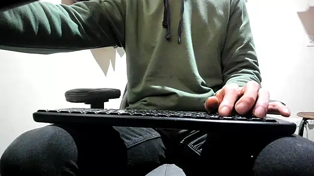 Snapshot of Jeff_Walton@xh chatting on 02.15.25 Jeff Waltonxh online show from 02.15.25