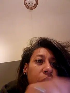 Goldenlace online show from 03.17.25