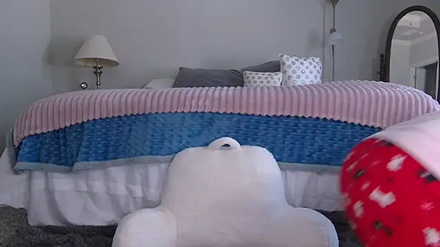 Vivian MayXxX online show from 01.26.25