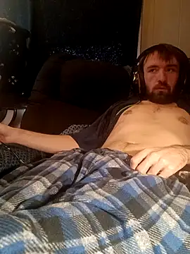 Snapshot of ShadowyTube chatting on 01.14.25 ShadowyTube online show from 01.14.25