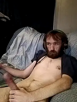 Snapshot of ShadowyTube chatting on 03.05.25 ShadowyTube online show from 03.05.25