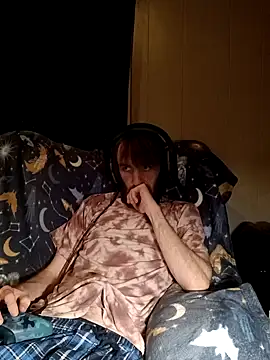 Snapshot of ShadowyTube chatting on 03.16.25 ShadowyTube online show from 03.16.25