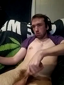 Snapshot of ShadowyTube chatting on 03.25.26 ShadowyTube online show from 03.25.26