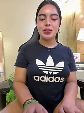 HotstuffCherrySummer online show from 02.21.25