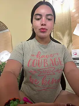 HotstuffCherrySummer online show from 03.15.25