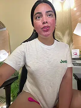 HotstuffCherrySummer online show from 03.20.25