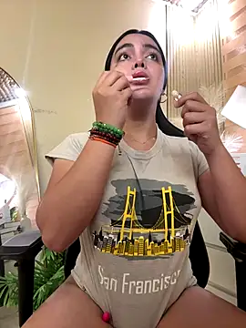 HotstuffCherrySummer online show from 09.18.25