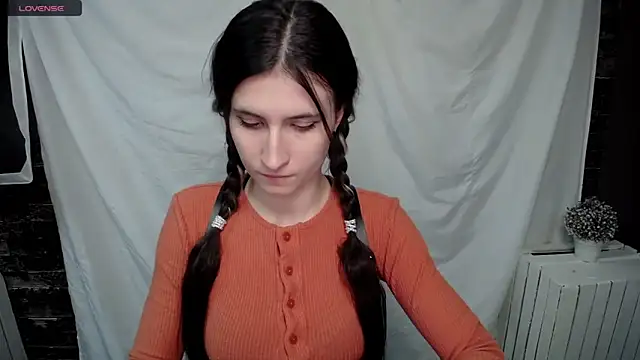 MaryEm976 online show from 01.24.25