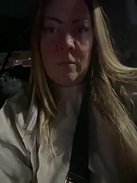 JESS LOVES online show from 02.06.25