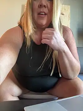 JESS LOVES online show from 03.09.25