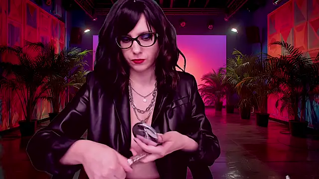 Snapshot of RoseBlooom chatting on 10.15.25 RoseBlooom online show from 10.15.25