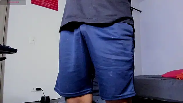 Cloudy pigDude online show from 03.13.25