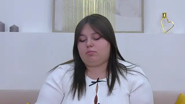 LillianKim online show from 01.19.25